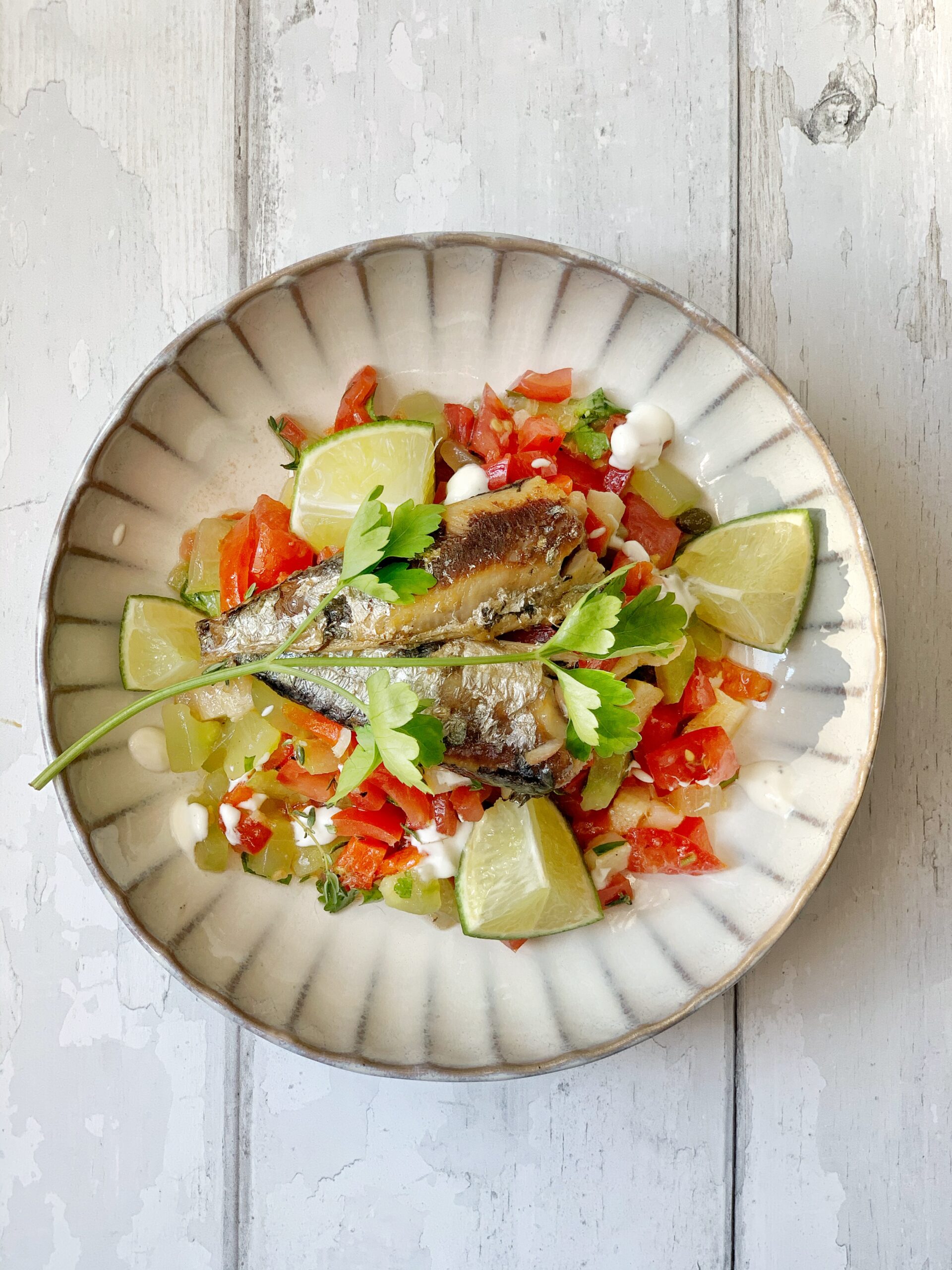 Gegrilde sardines met tartaar van groenten