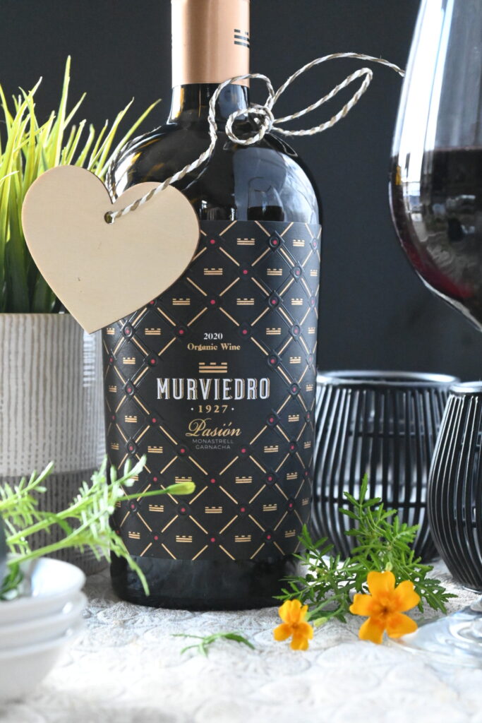 Afbeelding van een fles rode wijn: Murviedro Pasion